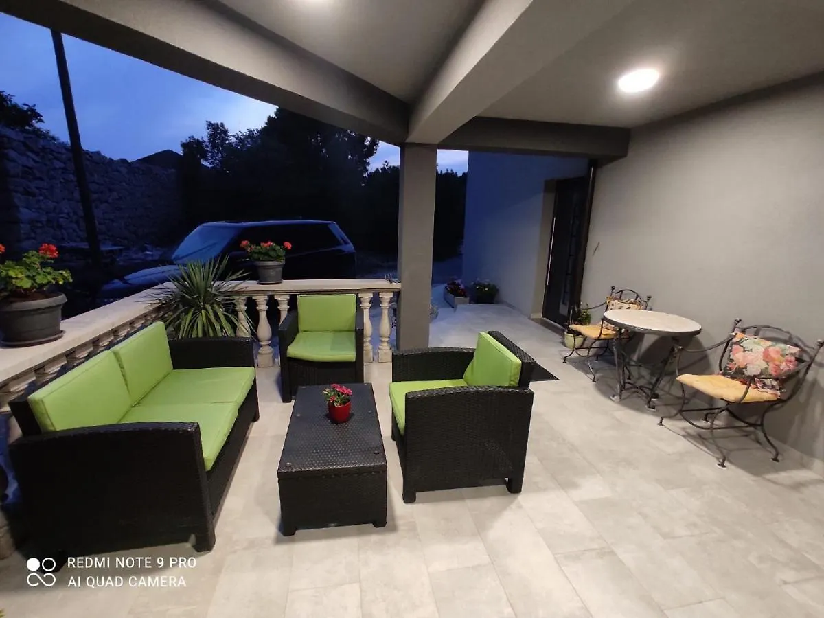 Guest house Katarina Room 2 Tribanj-Kruscica